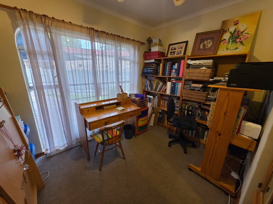 3 Bedroom Property for Sale in Vaalpark Free State